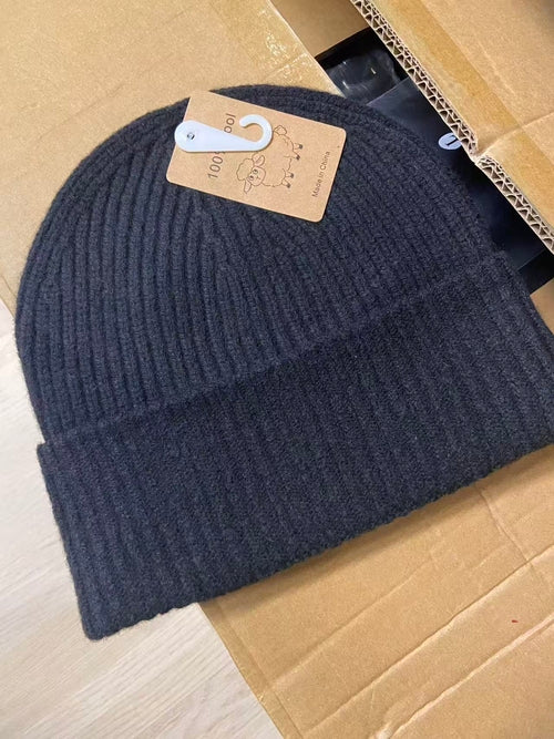 Unisex 100% wool hat